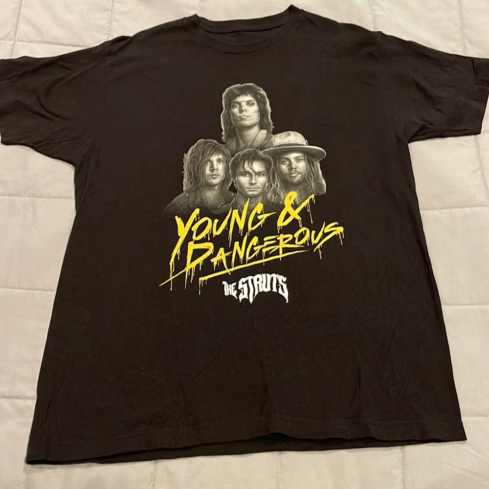 The Struts concert T shirt
